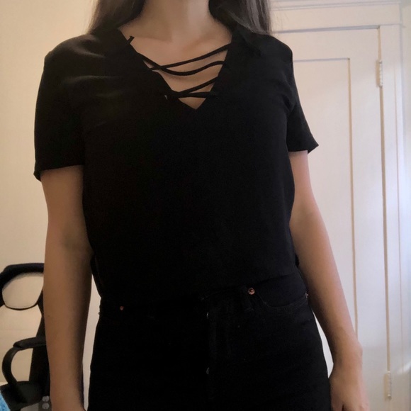 Brandy Melville Black Top - Picture 4 of 4